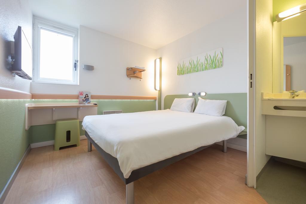 Ibis Budget Rennes Chantepie Exterior photo